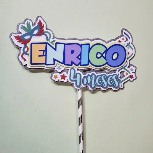 Topo de Bolo em camadas de Papel Tema Carnaval
