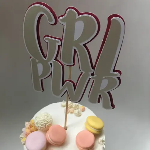 Topo de Bolo em camadas de papel GRL PWR