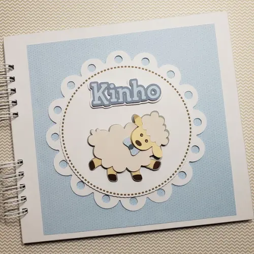 Livro Assinaturas Maternidade em Scrap Tema Ovelhinha Azul