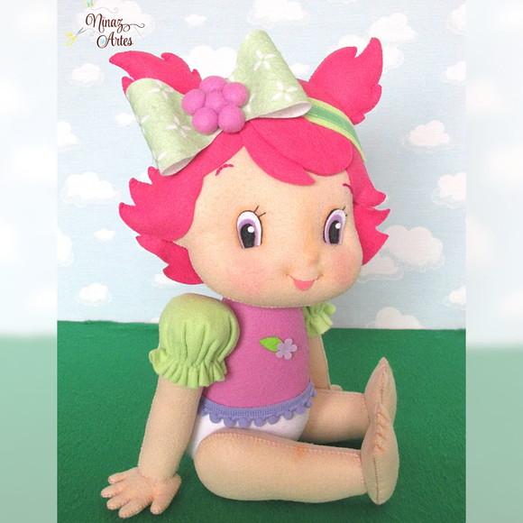 Boneca Cachinho de Framboesa Baby - Tema Moranguinho Baby