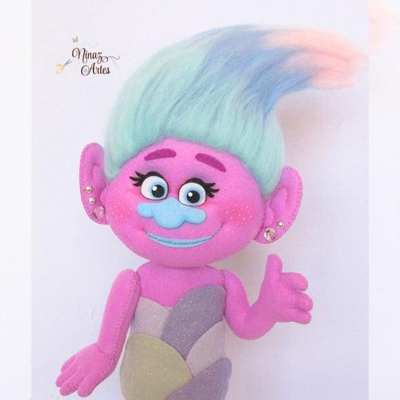Boneca Cetim - Tema Trolls