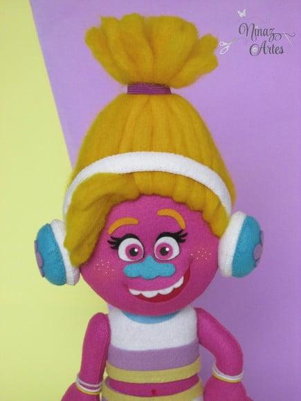 Boneca Dj Suki - Tema Trolls