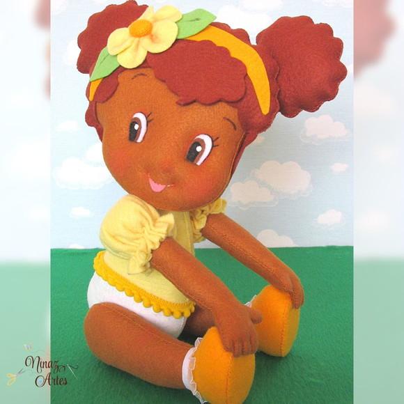 Boneca Laranjinha Baby - Tema Moranguinho Baby