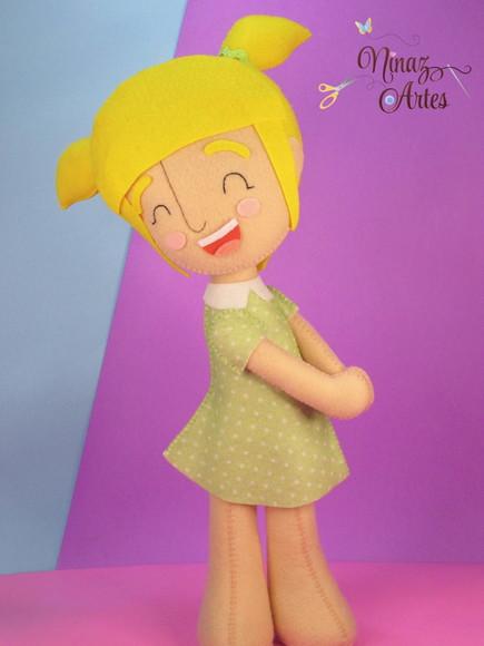 Boneca Lila - o Sol na Fazendinha