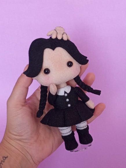Boneca Mini Wandinha - Coleção Trevosos