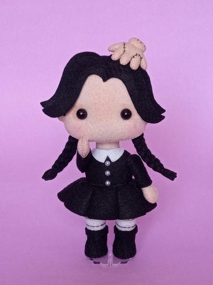 Boneca Mini Wandinha - Coleção Trevosos