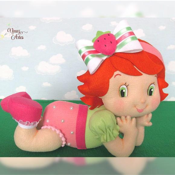 Boneca Moranguinho Baby Deitada