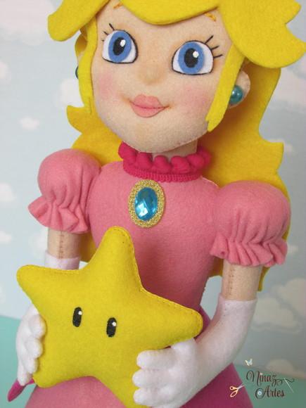 Boneca Princesa Peach - Tema Super Mario