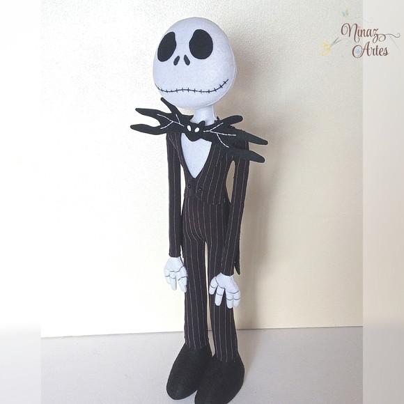 Boneco Jack Skellington - Tema o Estranho Mundo de Jack