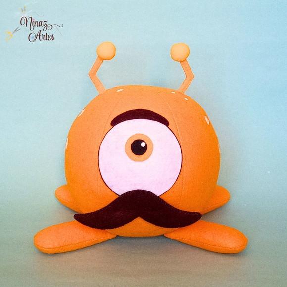 Boneco Marciano de Bigode - Tema Pocoyo