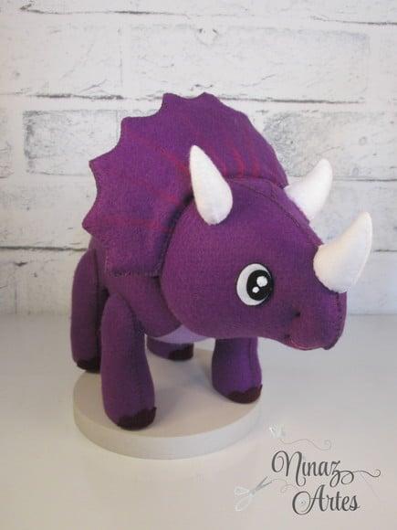 Boneco Triceratops - Tema Dinossauros