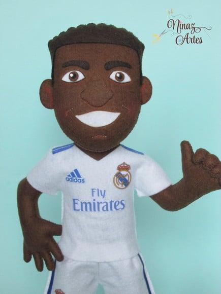 Boneco Vinicius Jr. - Jogadores de Futebol