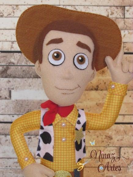 Boneco Woody - Tema Toy Story