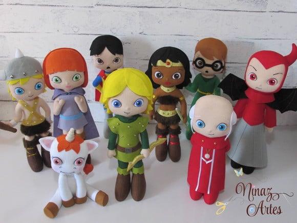 Caverna do Dragão - Kit com 9 Personagens