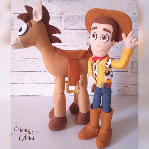 Dupla Woody e Bala no Alvo - Tema Toy Story