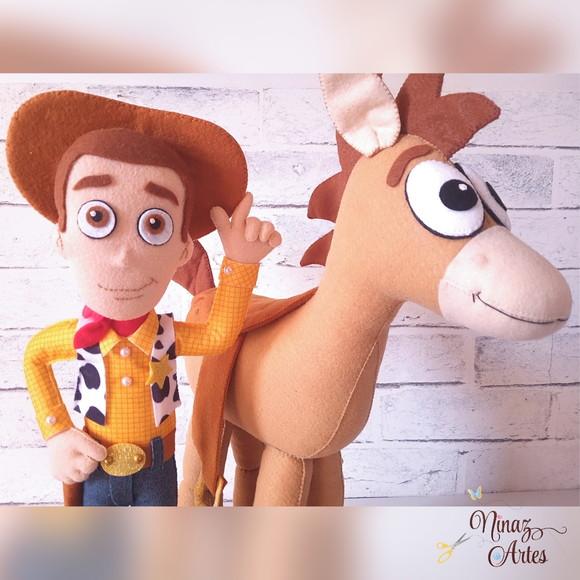 Dupla Woody e Bala no Alvo - Tema Toy Story