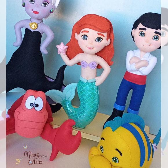 Kit Princesa Sereia com 5 Personagens - Bonecos Decorativos