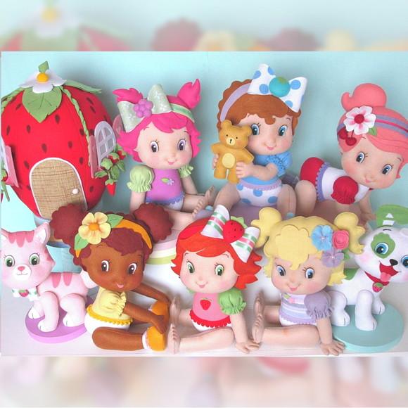 Moranguinho Baby - Kit com 9 Personagens