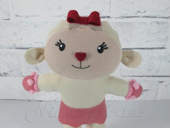 Ovelha Lambie - Tema Dra. Brinquedos
