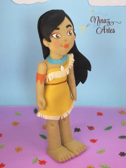 Pocahontas - Boneca Decorativa