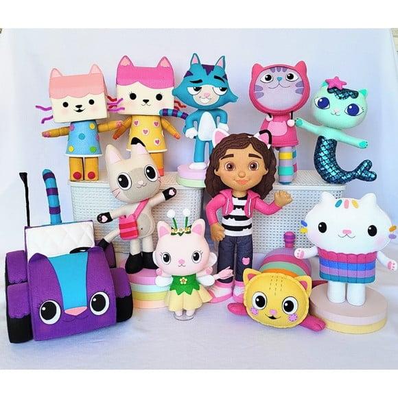 Turma a Casa Mágica da Gabby - Kit com 11 Bonecos