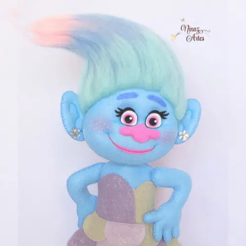 Boneca Chenille- Tema Trolls