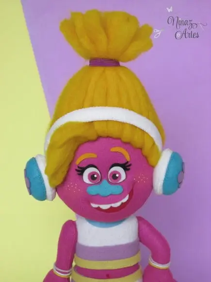 Boneca Dj Suki - Tema Trolls