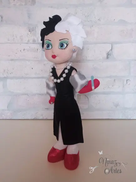 Boneca Cruella - Tema 101 Dálmatas - Vilãs