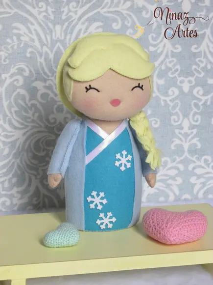 Boneca Elsa Kokeshi - Princesas - Tema Oriental