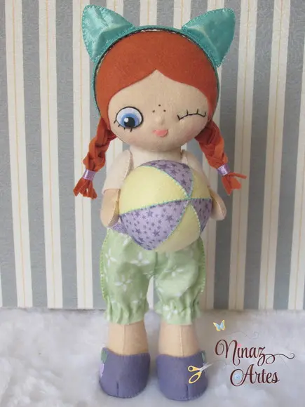 Boneca July Coelhinha Ovinho - Tema Páscoa
