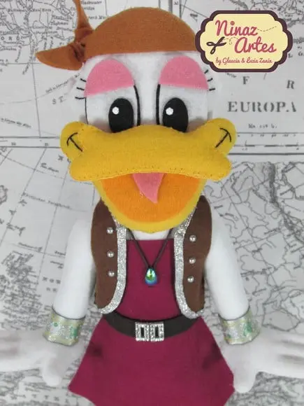 Boneca Margarida - Tema Mickey Pirata