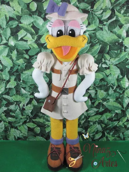 Boneca Margarida - Tema Mickey Safári