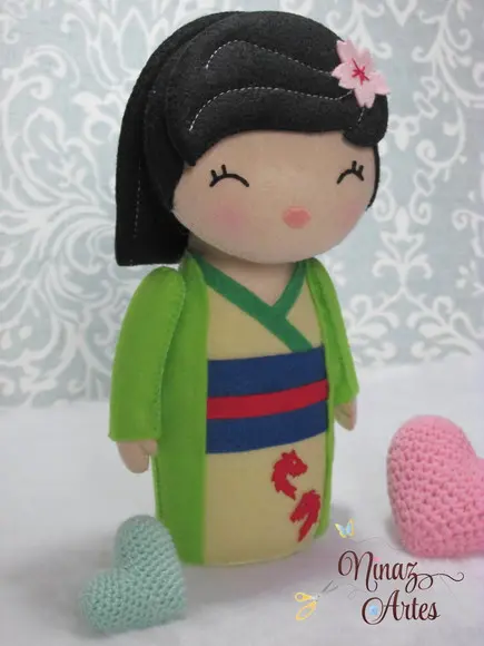 Boneca Mulan Kokeshi - Princesas - Tema Oriental