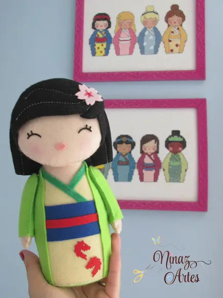 Boneca Mulan Kokeshi - Princesas - Tema Oriental