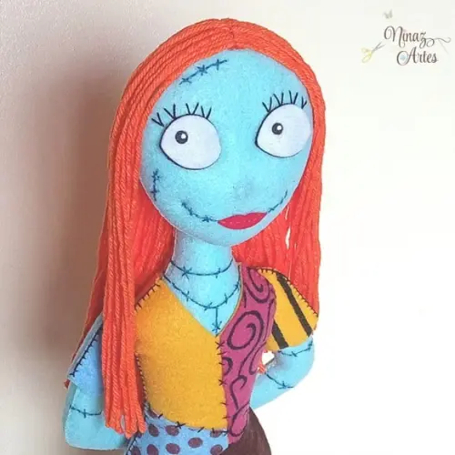 Boneca Sally Skellington - Tema o Estranho Mundo de Jack