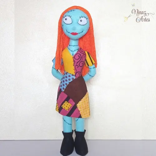 Boneca Sally Skellington - Tema o Estranho Mundo de Jack