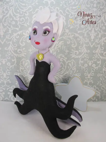 Boneca Úrsula - Tema Princesa Sereia - Fundo do Mar