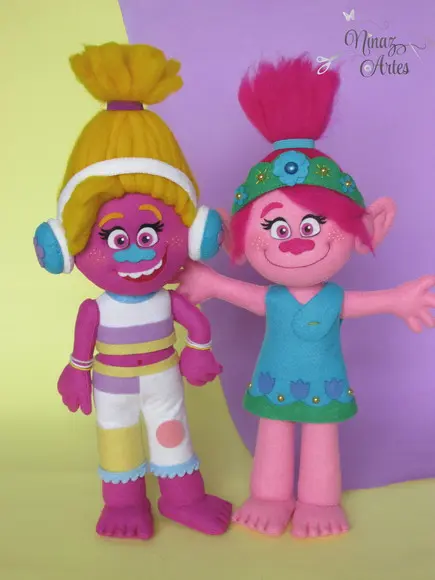 Bonecas Poppy e Dj Suki - Tema Trolls