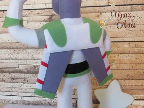 Boneco Buzz Lightyear - Tema Toy Story