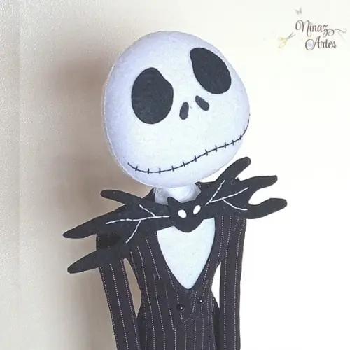 Boneco Jack Skellington - Tema o Estranho Mundo de Jack
