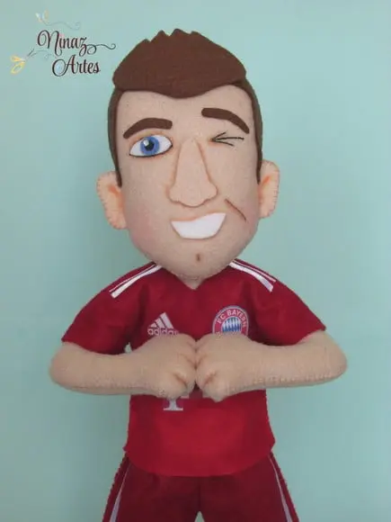 Boneco Lewandowski - Jogador de Futebol