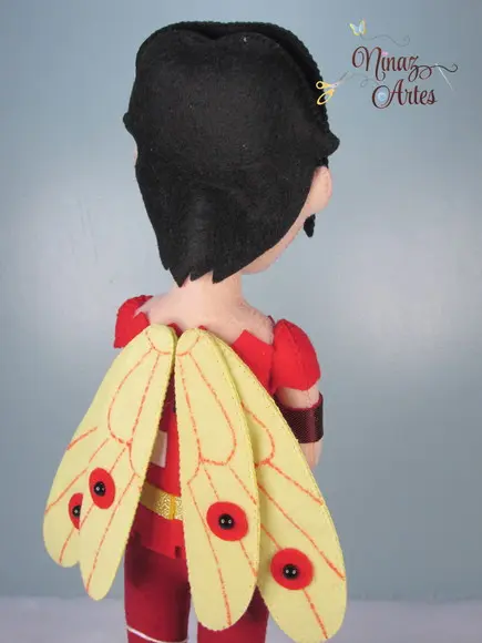Boneco Mo - Tema o Mundo de Mia