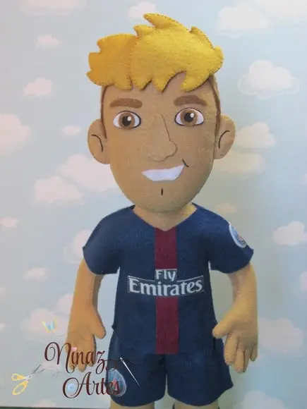 Boneco Neymar Jr. - Jogador de Futebol