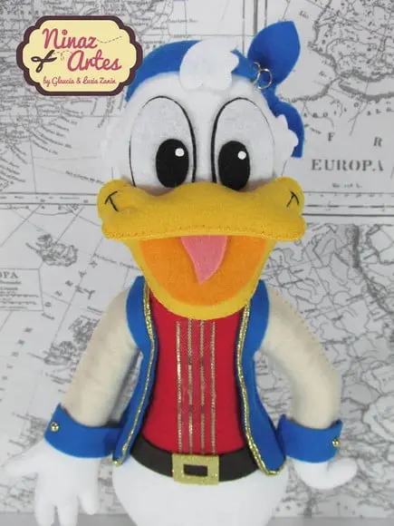 Boneco Pato Donald - Tema Mickey Pirata
