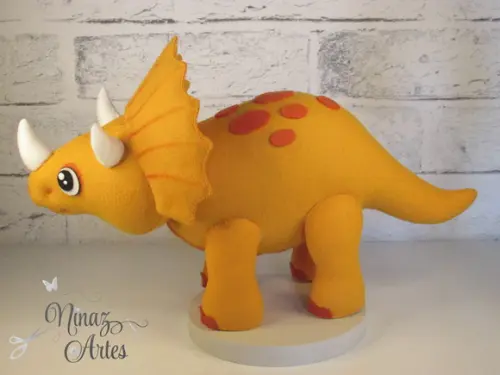 Boneco Triceratops - Tema Dinossauros