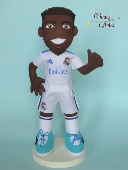Boneco Vinicius Jr. - Jogadores de Futebol