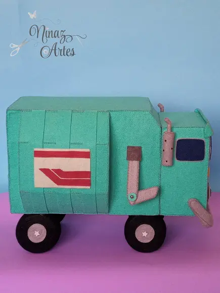 Caminhão Zé Coleta - Tema Zé Coleta/ Trash Truck
