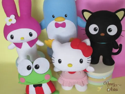 Kit com 5 Bonecos - Tema Hello Kitty