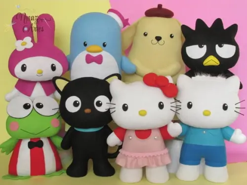 Kit com 8 Bonecos - Tema Hello Kitty
