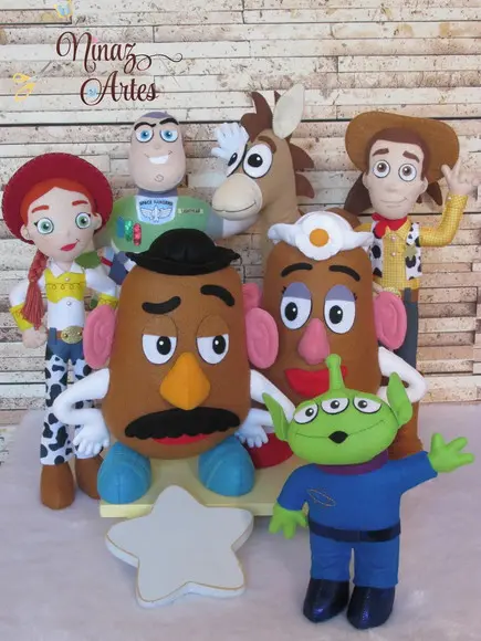 Kit com 7 Bonecos - Tema Toy Story